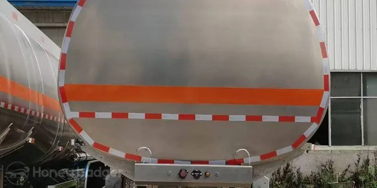 Stainless Steel Tanker Semi Trailer