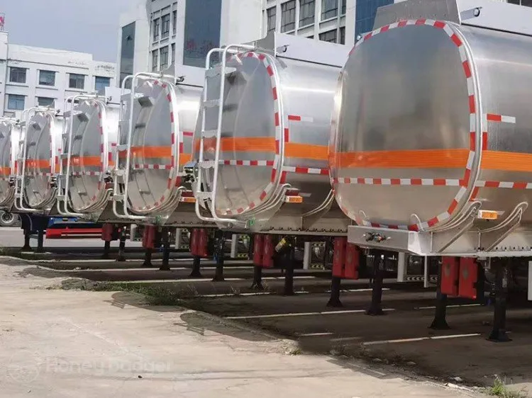Stainless Steel Tanker Semi Trailer